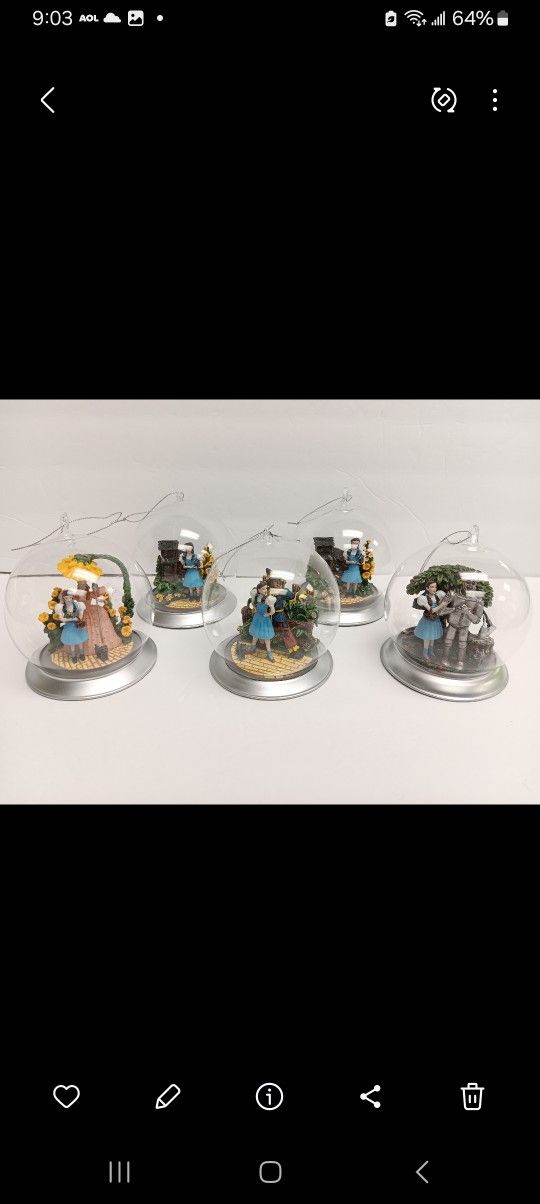 Wizard Of OZ Collectors Set For Sale