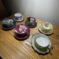 Set of Royal Halsey/Sealy Teacups & Saucers