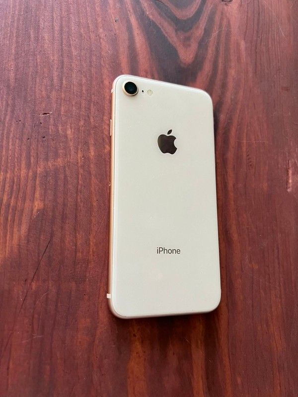 iPhone 8 64Gb Unlocked Good Condition like new