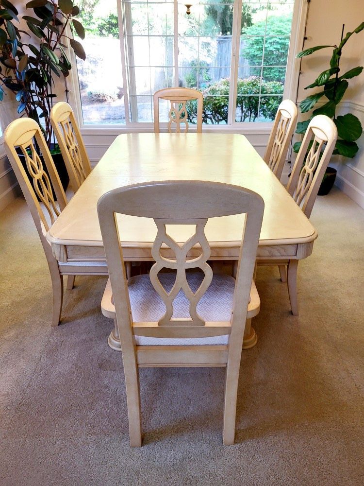 Dining Table Set