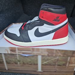 Air Jordan Retro 1 OG New
