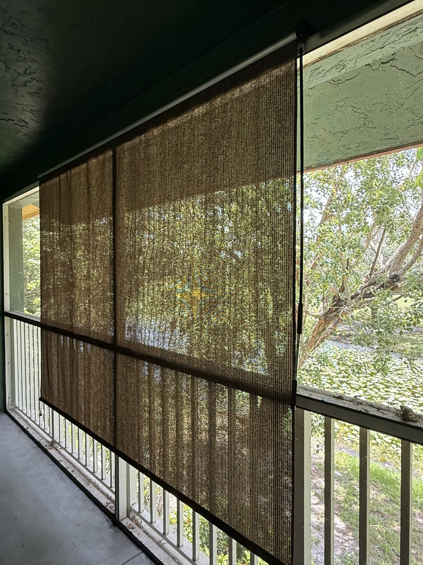 Coffee Brown Outdoor Cordless Sunshine Blind