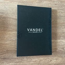 Vandel 13” Puffy Laptop Sleeve Pink – Brand New”