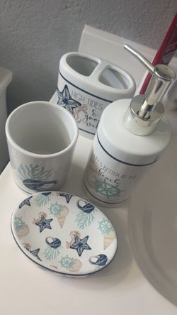 Bathroom set