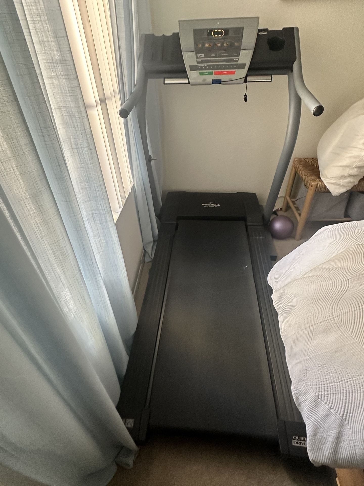 NordicTrack EXP 2000