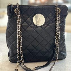 DKNY Black Quilted Leather Gold Hardware Shoulder/Crossbody Bag