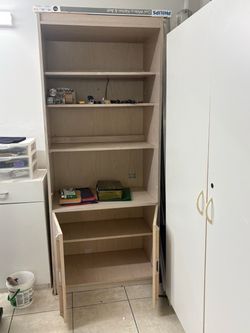 FREE cabinet Margate area
