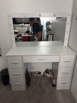 White LED Vanity