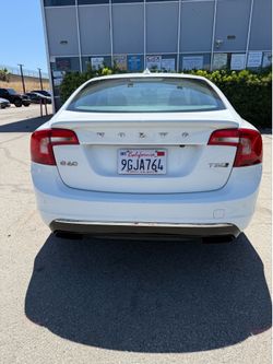 2016 Volvo S-60