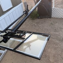 Basketball backboard