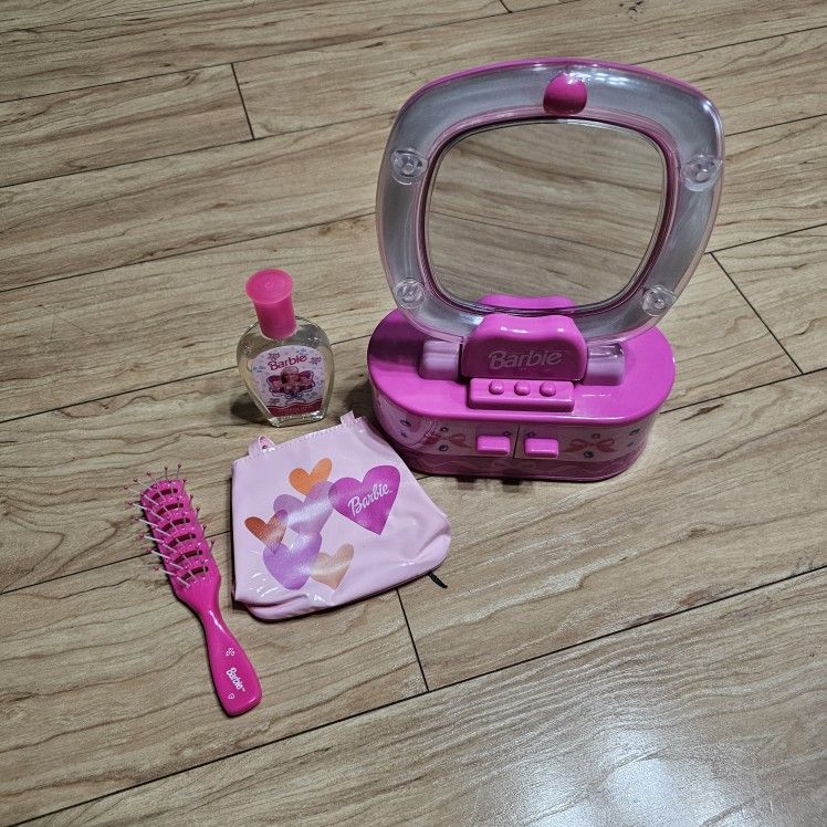 Vintage 90s Barbie Avon Light Up Makeup Mirror Jewelry Box with Cologne Spray(1.5 fl. oz.) Brush Mini Bag RARE with *FLAWS (READ)