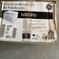 GE A/C Window Unit 5050 BTU 