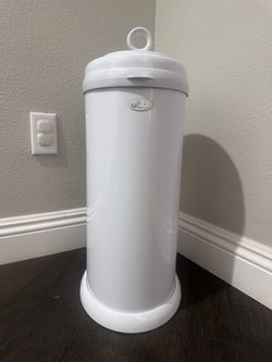 White ubbi diaper pail