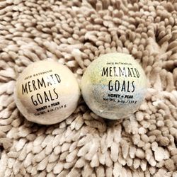 2 pk * Mermaid Goals * Bath Bombs • Onyx Bathhouse