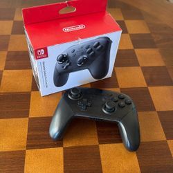 Nintendo Switch Pro Controller