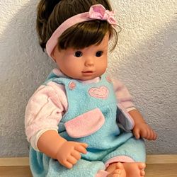 Gotz 140-14 Brunette Baby Doll