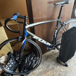 Fuji AltaMira 3.0 Carbon Bike 54cm