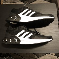 Adidas Kaptir Super Running Shoes (size 10 Men’s)