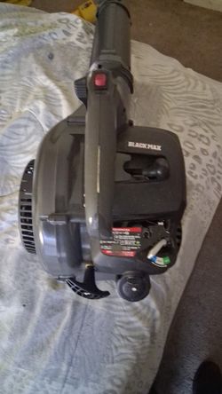 Blackmax leaf blower
