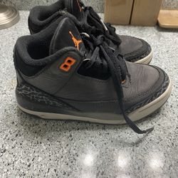 Kids Jordan 3s 