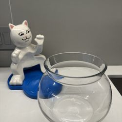 Rip & Dip Fishbowl with Cat Holder – Brand New / Never Used