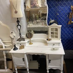 White Antique Vanity 