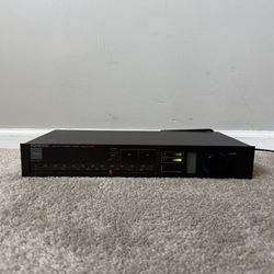 Kenwood KT-31B Home Stereo Audio Analog AM FM Radio Tuner