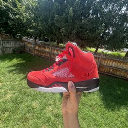 Air Jordan 5 Retro “Raging Bull” 2021 (Size 11)