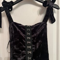 Forever 21 NWT🏷️ Black Velvet Tie Up Cropped Corset Style Top 🖤♠️
