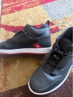 Jordan’s 23’s Size 10