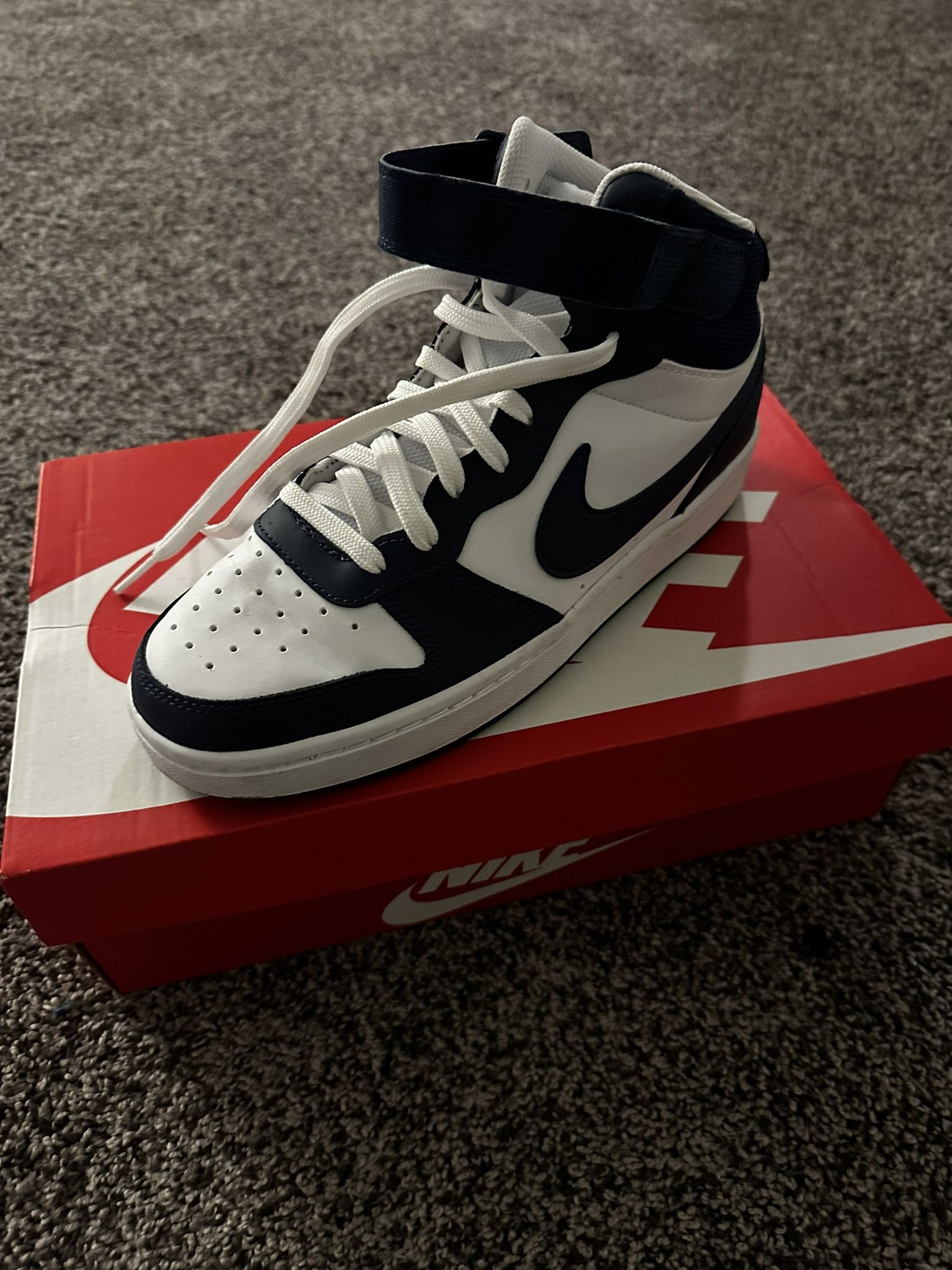 Nike High-Top Sneakers Red Blue White Black Nike Air Jordan 1 Retro High OG Heritage White University  main image 4