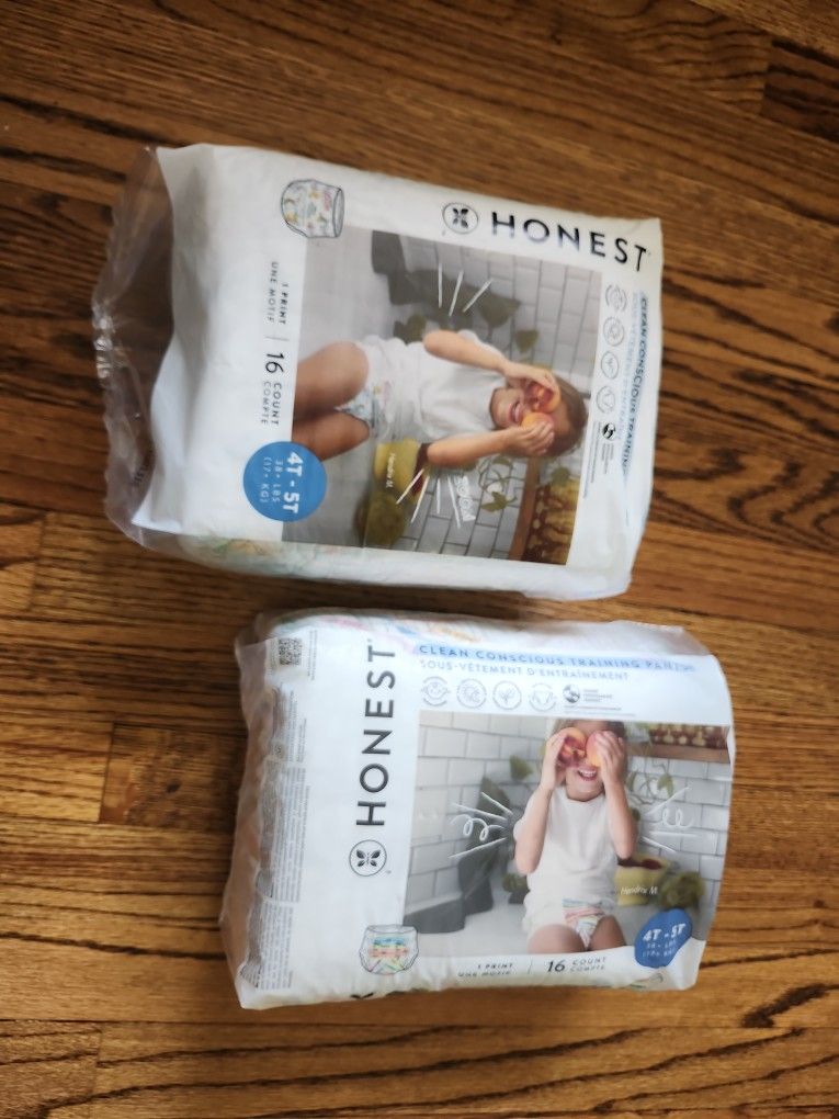 NEW 4/5 T Diapers Training Pants Pullup