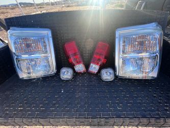 Ford 2011-2016 F250-F350 Heavy Duty Head Lights