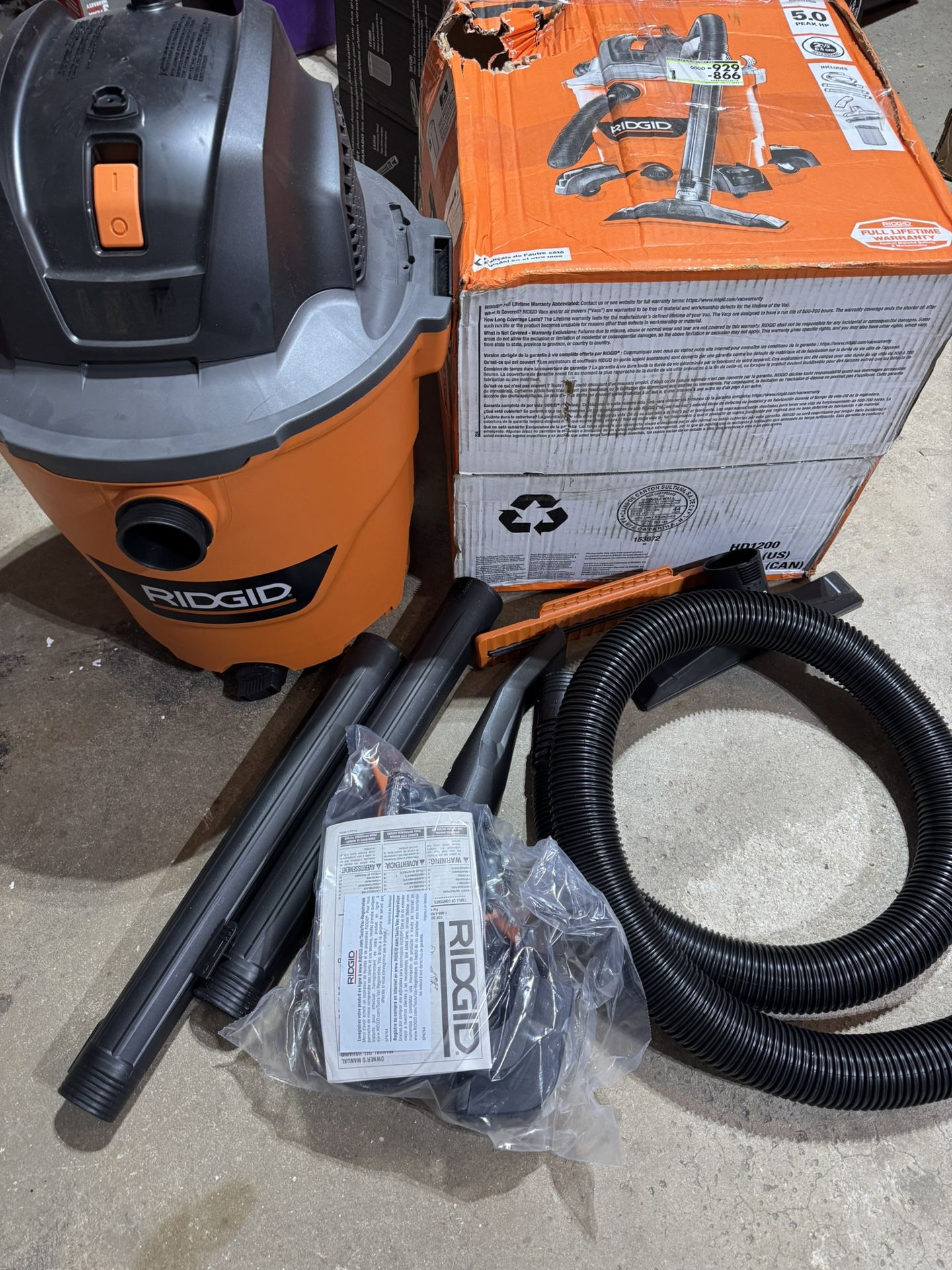 RIDGID 12 Gal. 5.0 Peak HP NXT Shop Vacuum Wet Dry Vac with General Debris Filter, Locking Hose and Attachments