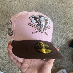 OAKLAND two tone cap city