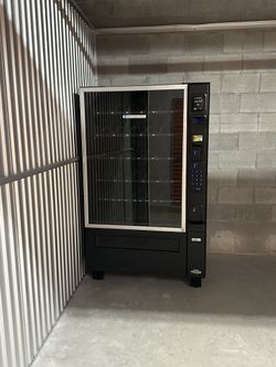 Crane National 181 vending machine