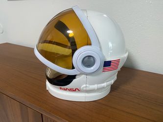 Casco NASA