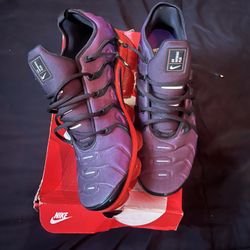 Nike Air Vapor Max Plus Voltage Purple Shoe’s.