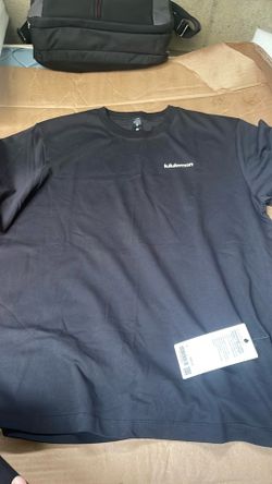 Lululemon T-shirt XL