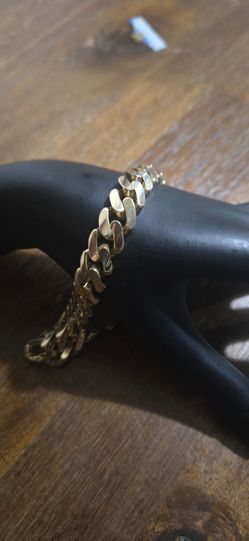 14k Monaco Bracelet