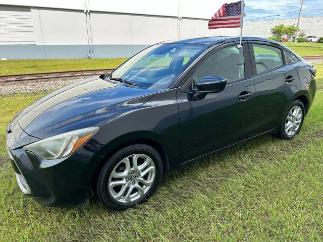 2017 Toyota Yaris iA