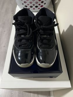 Space Jams Size 8