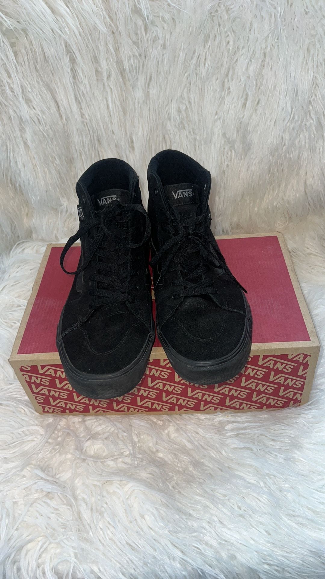 Like New In Box Vans Filmore Hi (Suede/Canvas) Size 11