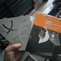 Schluter Curve corner shelf brushed nickel