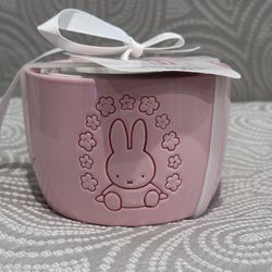 Miffy pink Sakura measuring cups 🌸🐰$30