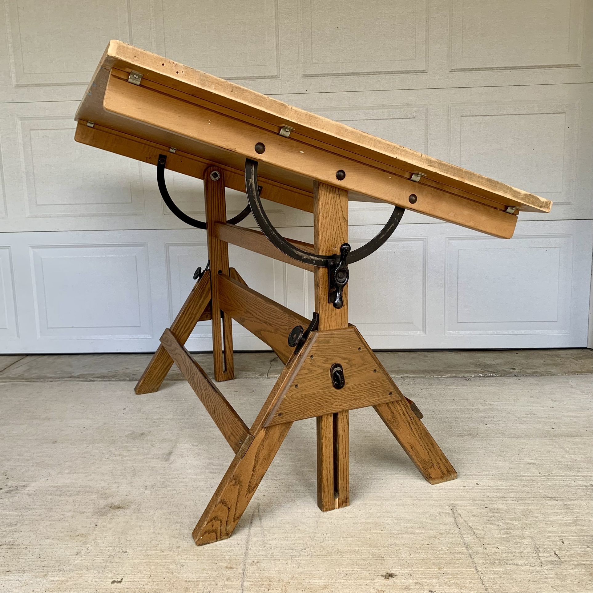 Hamilton Drafting Table + Free Delivery