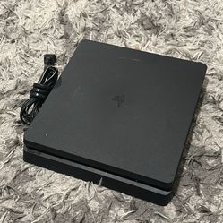 Playstation 4 Slim