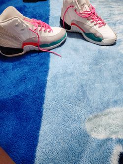 Big kids Jordans size 5