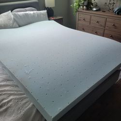 RV Short Queen Mattress Topper