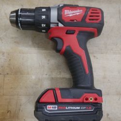 MILWAUKEE DRILL 2606-20 W 1.5AH BATTERY USED TESTED 888865-1